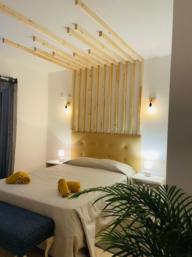 Travellers Guesthouse Lagos Bagian luar foto